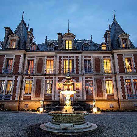 Chateau De Clinzeau Saint-Leger-de-Fougeret 外观 照片
