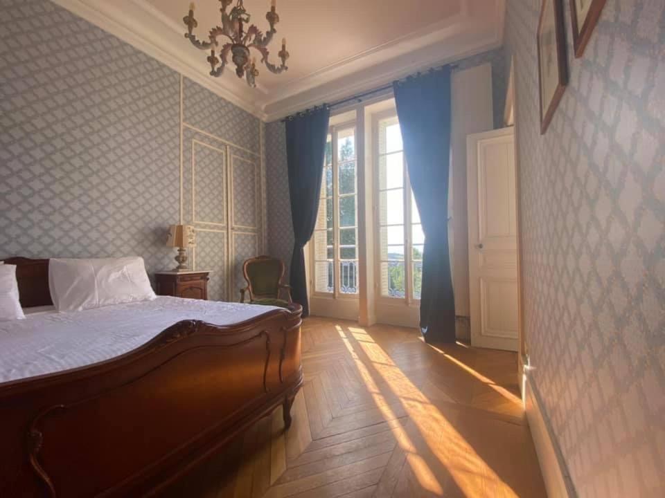 Chateau De Clinzeau Saint-Leger-de-Fougeret 外观 照片